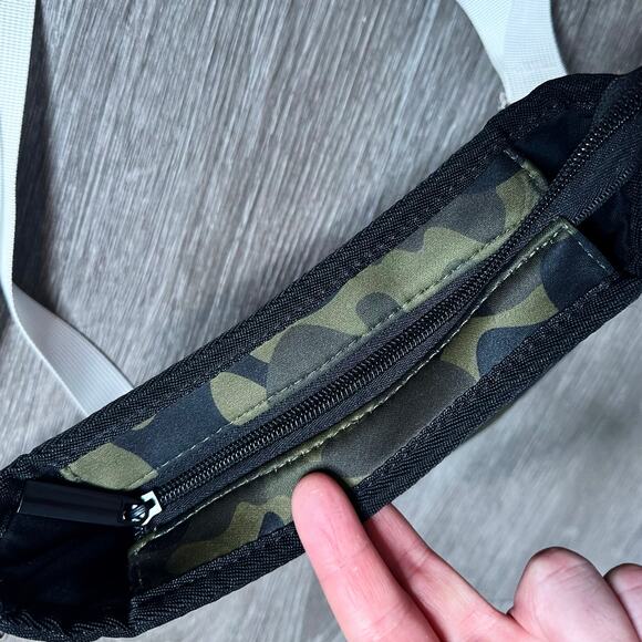 Haute Shore Neoprene Blake Green Camo Crossbody Bag Pink Stripe Purse Zip - Picture 7 of 8